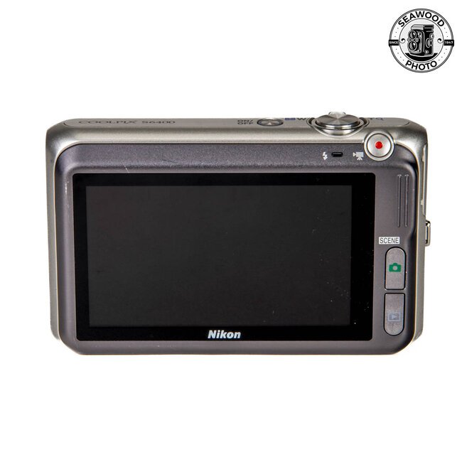 Nikon Coolpix S6400 16MP GOOD
