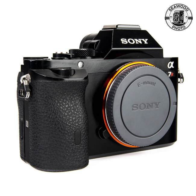 Sony A7R 36.4MP Body Only GOOD-