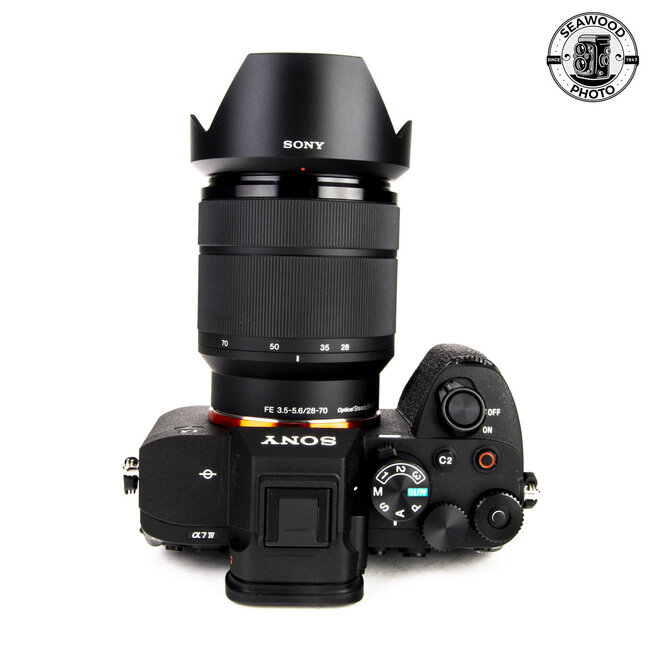 Sony a7 IV 33MP w/28-70mm f/3.5-5.6 LOW SHUTTER EXCELLENT
