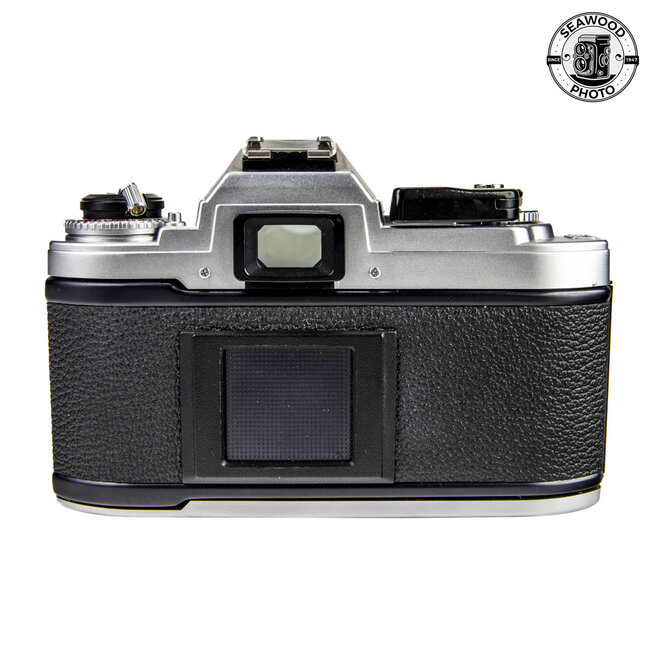 Nikon FG w/ 50mm f1.8 E-series Pancake GOOD+