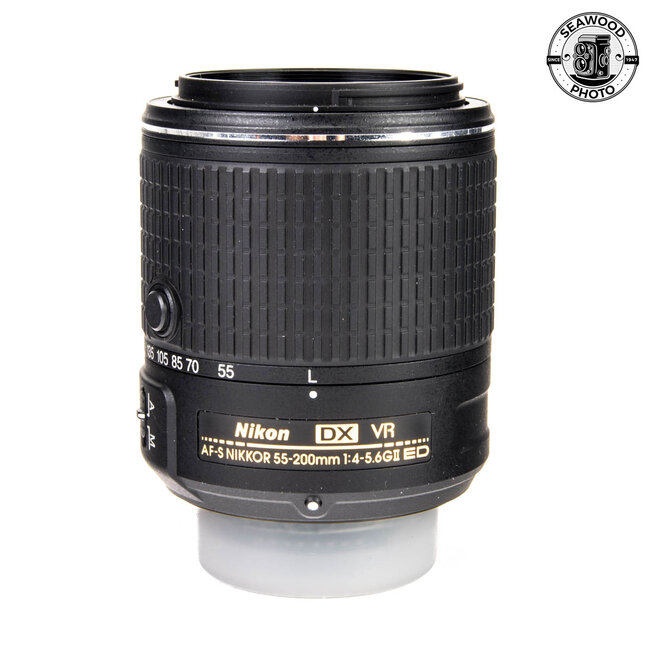 Nikon D5300 w/ 2 Lens Kit GOOD+