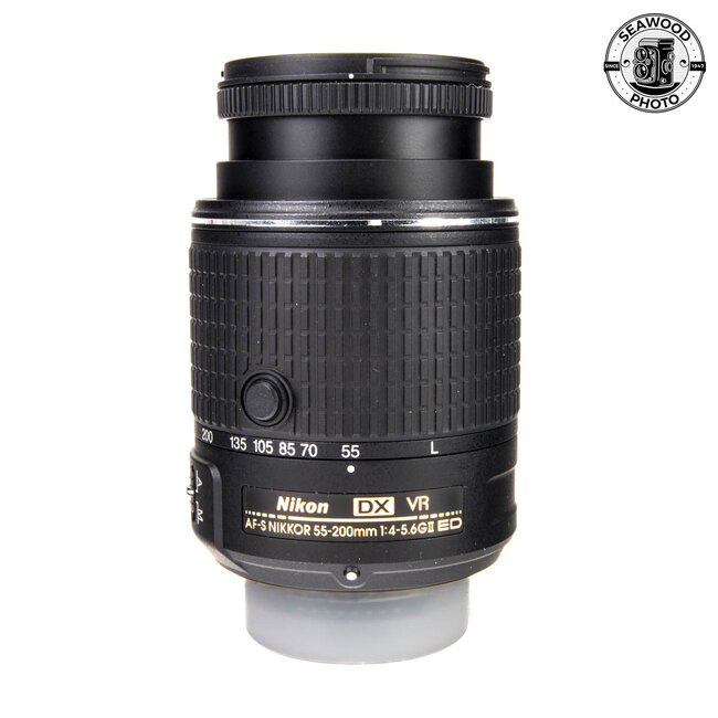 Nikon D5300 w/ 2 Lens Kit GOOD+