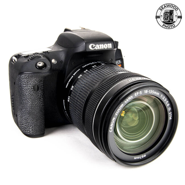 Canon Rebel T6S w/ 18-135mm f3.5-5.6 IS GOOD