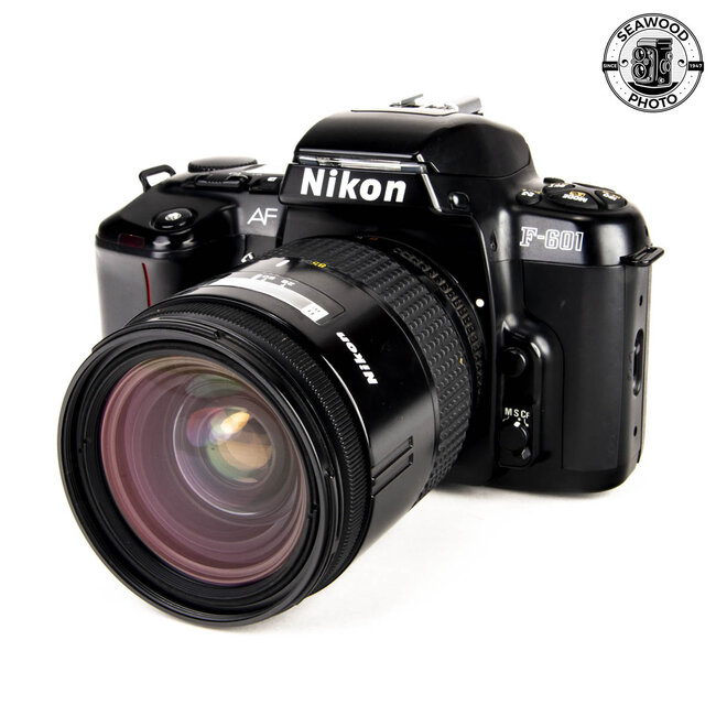 Nikon F-601 w/28-85mm f3.5-4.5 GOOD+