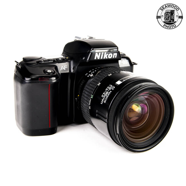 Nikon F-601 w/28-85mm f3.5-4.5 GOOD+