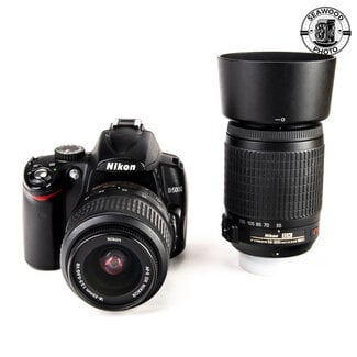 Nikon Nikon D5000 w/ 2 Lens Kit GOOD