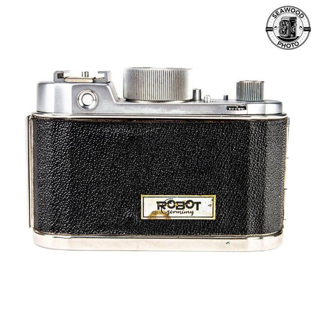 Robot Junior Camera with Schneider 38mm f/3.5 Radionar GOOD