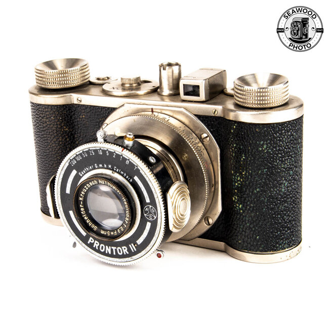 Adox Adrette with  Schneider 50mm f/2.9 Radionar GOOD-