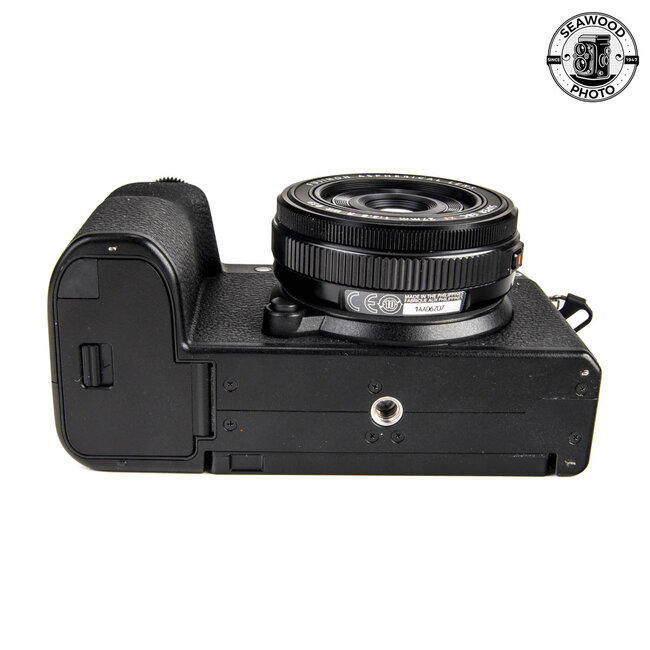 Fujifilm X-S20 26.1MP Mirrorless Camera Black w/27mm f/2.8 EXCELLENT