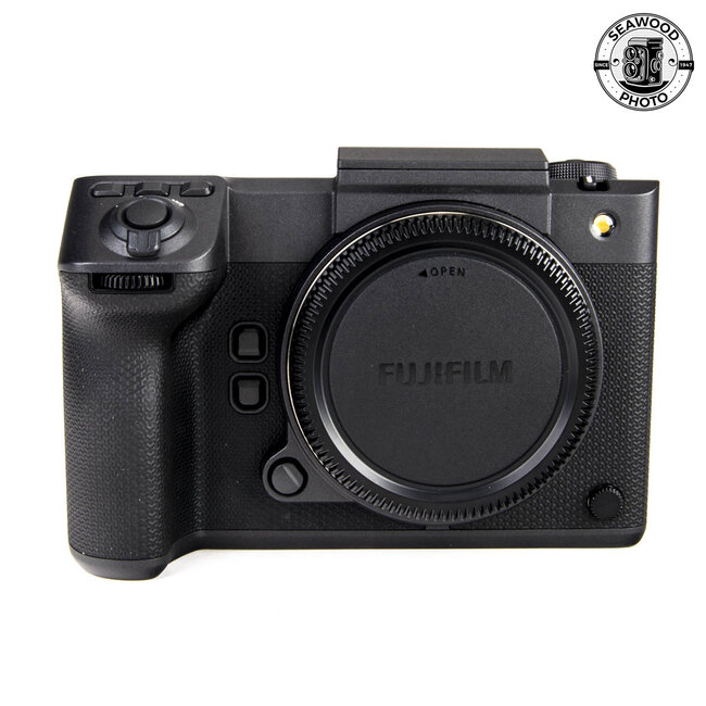 Fujifilm GFX 100 II Body 102mp  LIKE NEW
