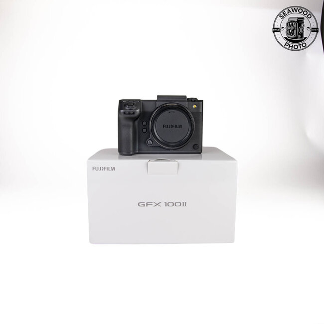 Fujifilm GFX 100 II Body 102mp  LIKE NEW