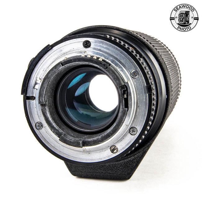 Nikon AF 75-300mm f4.5-5.6 LIKE NEW