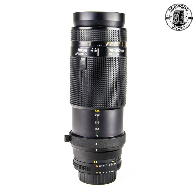Nikon AF 75-300mm f4.5-5.6 LIKE NEW