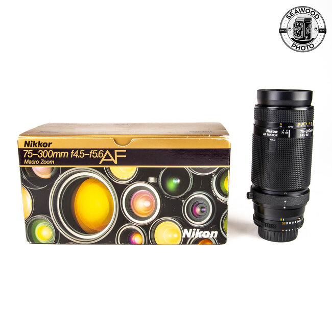Nikon AF 75-300mm f4.5-5.6 LIKE NEW