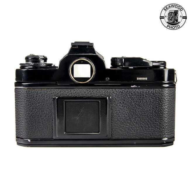 Nikon FE2 w/ 50mm F/2 GOOD