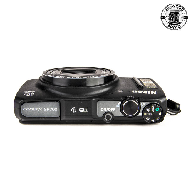 Nikon Coolpix S9700 30x Wide Zoom 16MP GOOD+