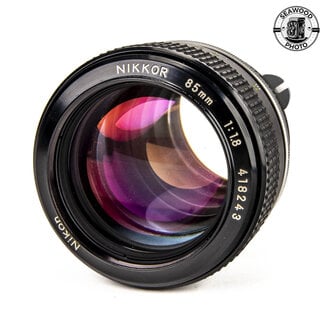 Nikon Nikon Nikkor 85mm f/1.8 Non Ai GOOD+