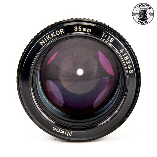 Nikon Nikkor 85mm f/1.8 Non Ai GOOD+