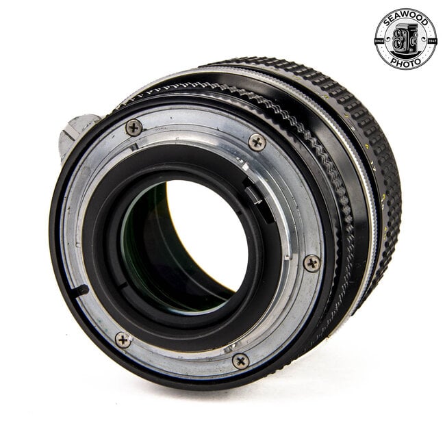 Nikon Nikkor 85mm f/1.8 Non Ai GOOD+