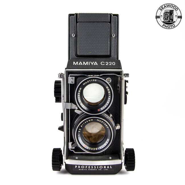 Mamiya C220 w/ 105mm f3.5 GOOD