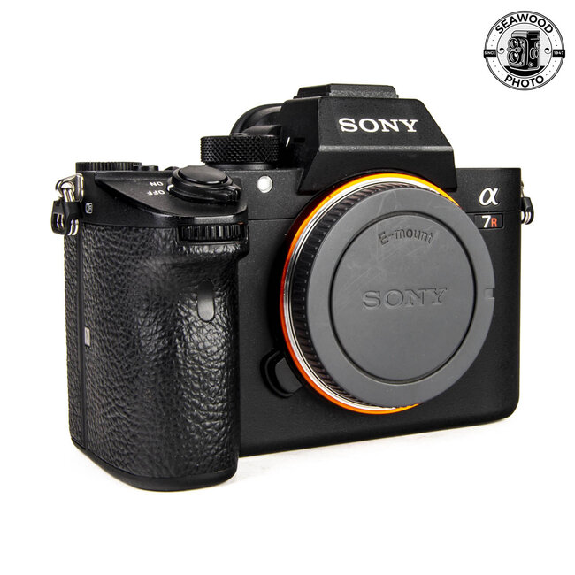 Sony A7R III 42.4MP Body Only GOOD+