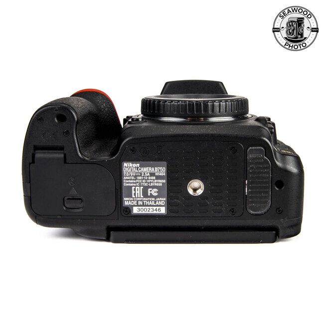 Nikon D750 24.3MP FX Body Only LOW SHUTTER EXCELLENT