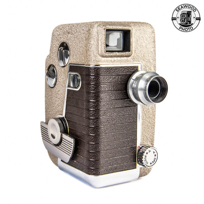 Revere 8 Model B-61 8mm Magazine Movie Camera w/Case  GOOD+