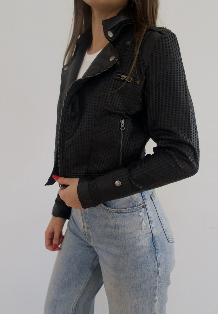 Jakett Josey Perforated II