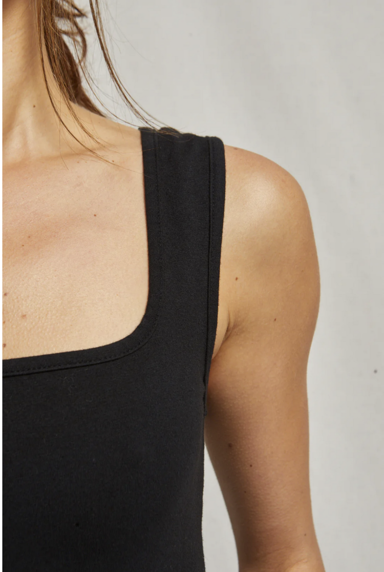 Perfect White Tee Riri 90's Jersey Tank