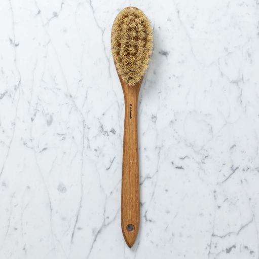 Iris Hantverk Swedish Long Handle Oval Bath Brush - Tampico Horsehair Blend
