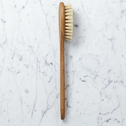 Iris Hantverk Swedish Long Handle Oval Bath Brush - Tampico Horsehair Blend
