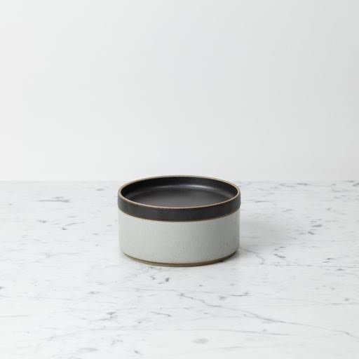 Hasami Hasami Porcelain Plate - Black - 5.5/8" x 7/8" HPB002