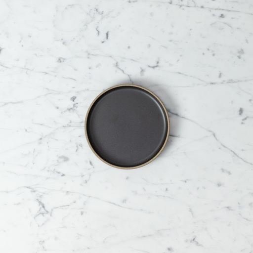 Hasami Hasami Porcelain Plate - Black - 5.5/8" x 7/8" HPB002