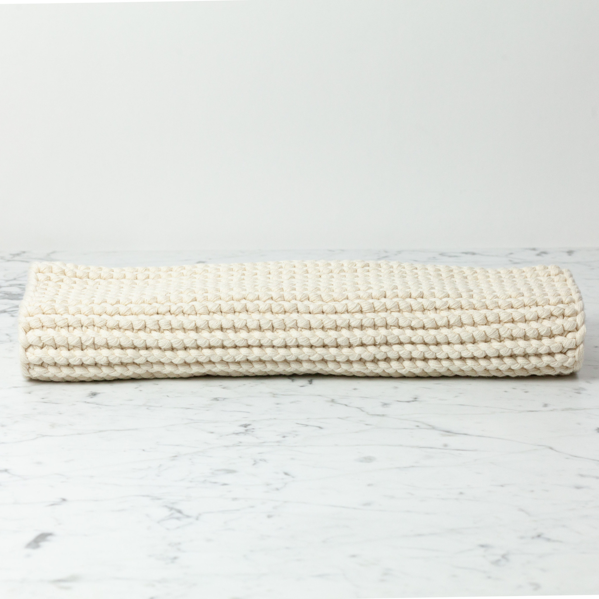 German Hand Knit Ivory Cotton Bath Mat -18 x 24"