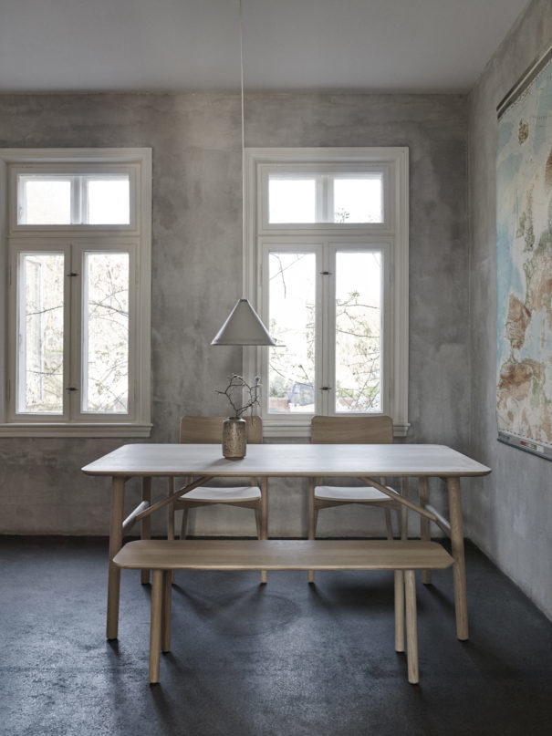 Skagerak Hven Small Dining Table Oak Natural Oil Treatment Skagerak Hven Small Dining Table Oak Natural Oil Treatment