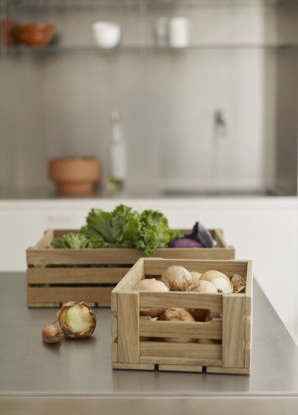 Skagerak Dania Low Teak Crate - Large - 17.5x12x5"