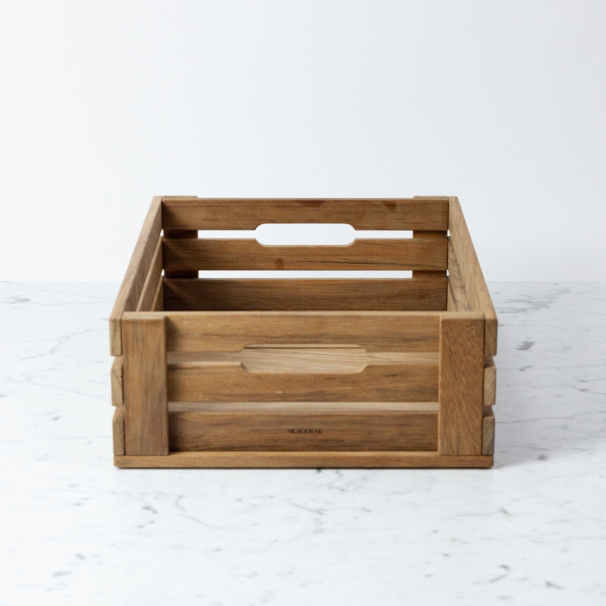 Skagerak Dania Low Teak Crate - Large - 17.5 x 12 x 5"