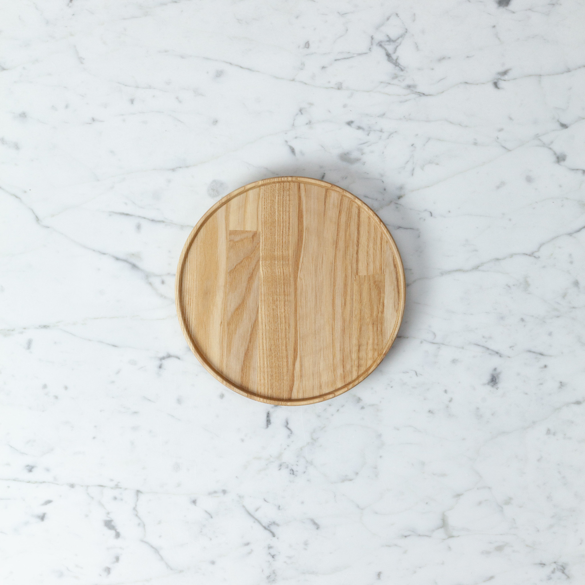 Hasami Hasami Ash Wood Round Tray- 7.3/8" x 7/8" HP024