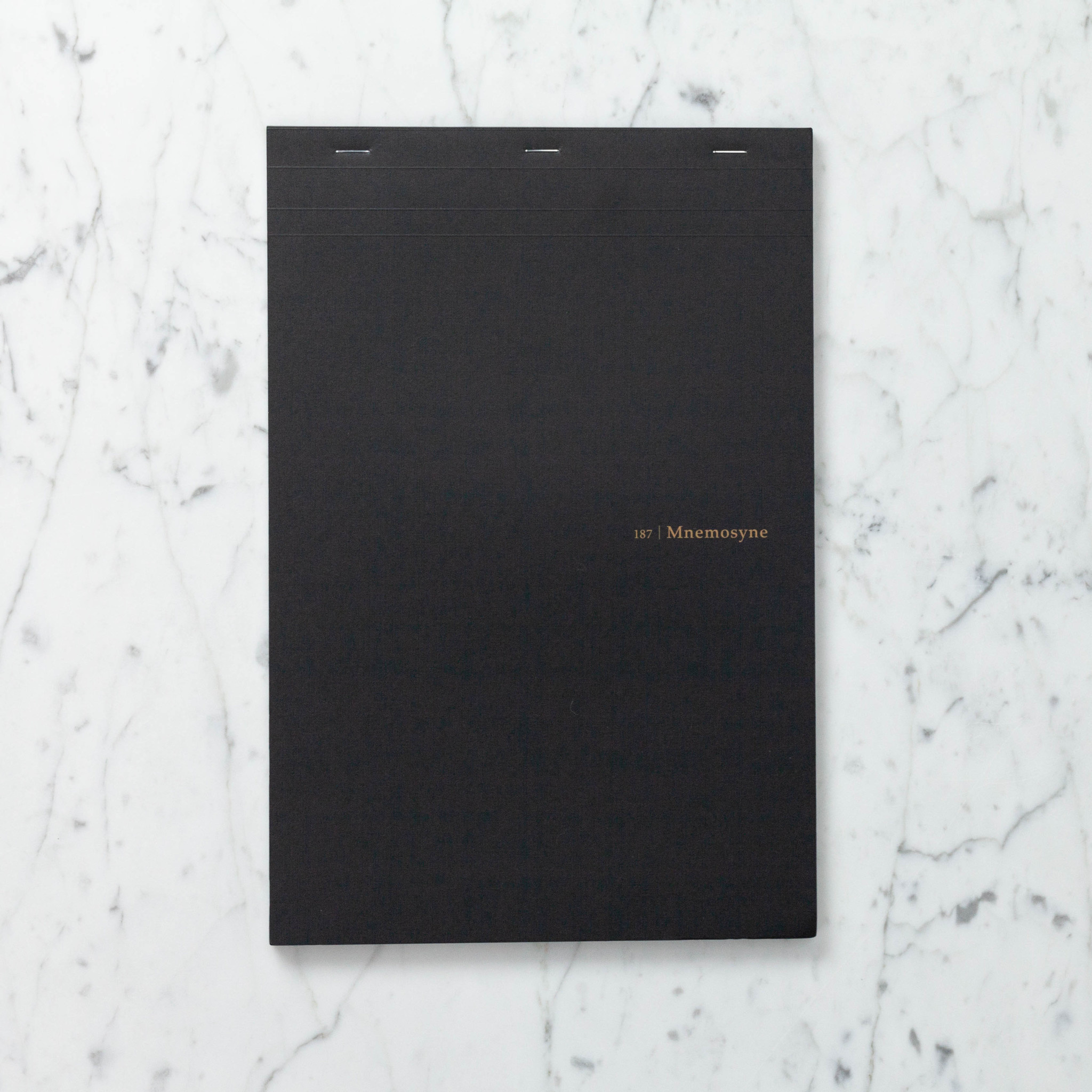 Mnemosyne Maruman Black Notepad - 187- Grid - A4