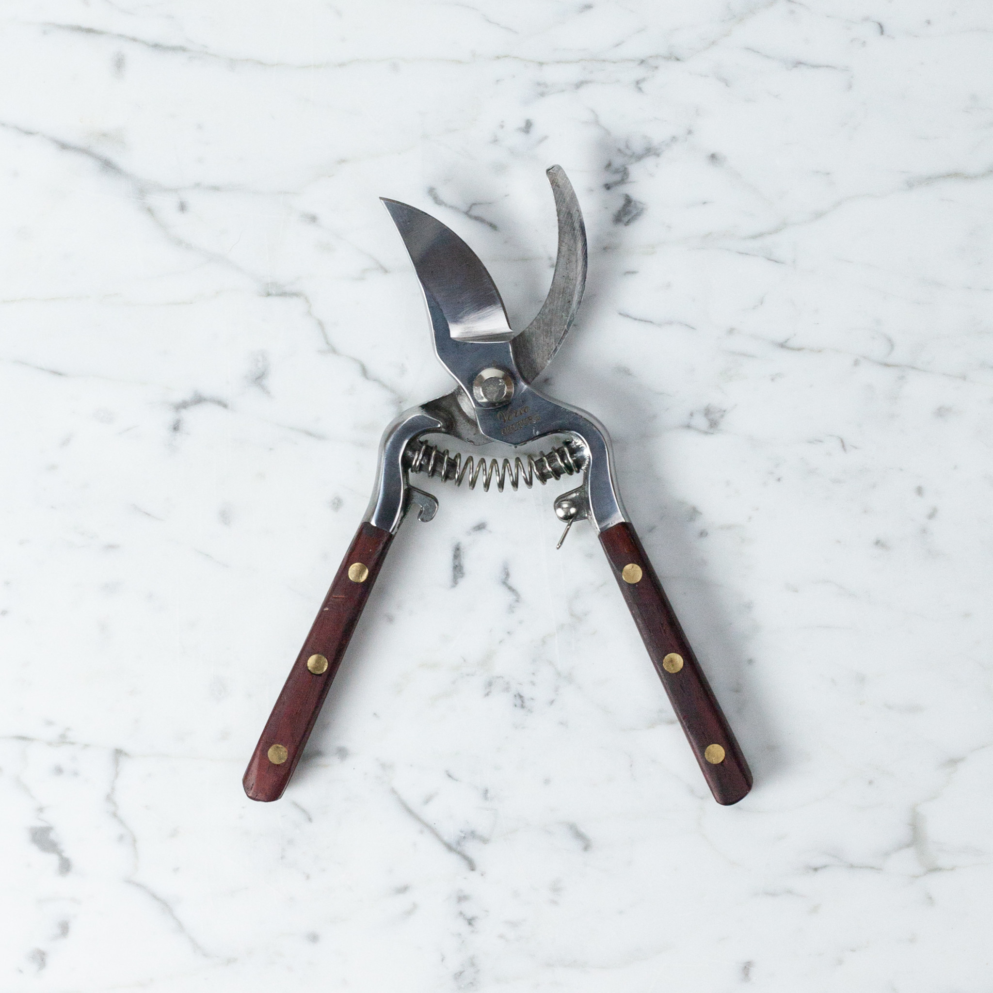 Thai Garden Shears with Wood Handles - Clippers