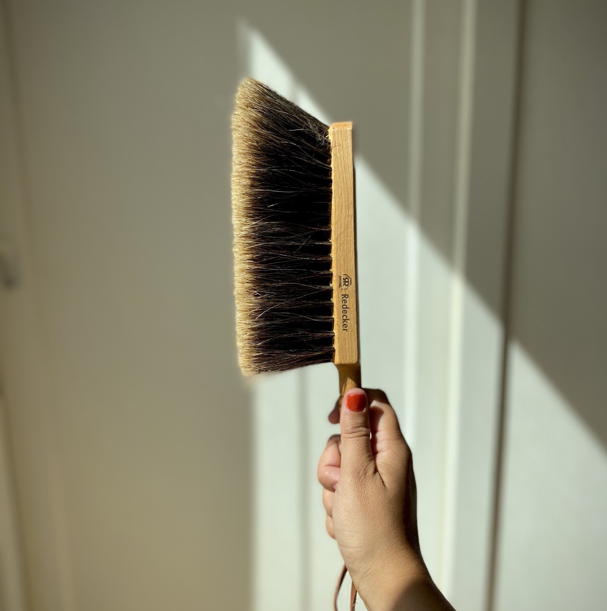 German Hand Broom Beech and Split Horsehair