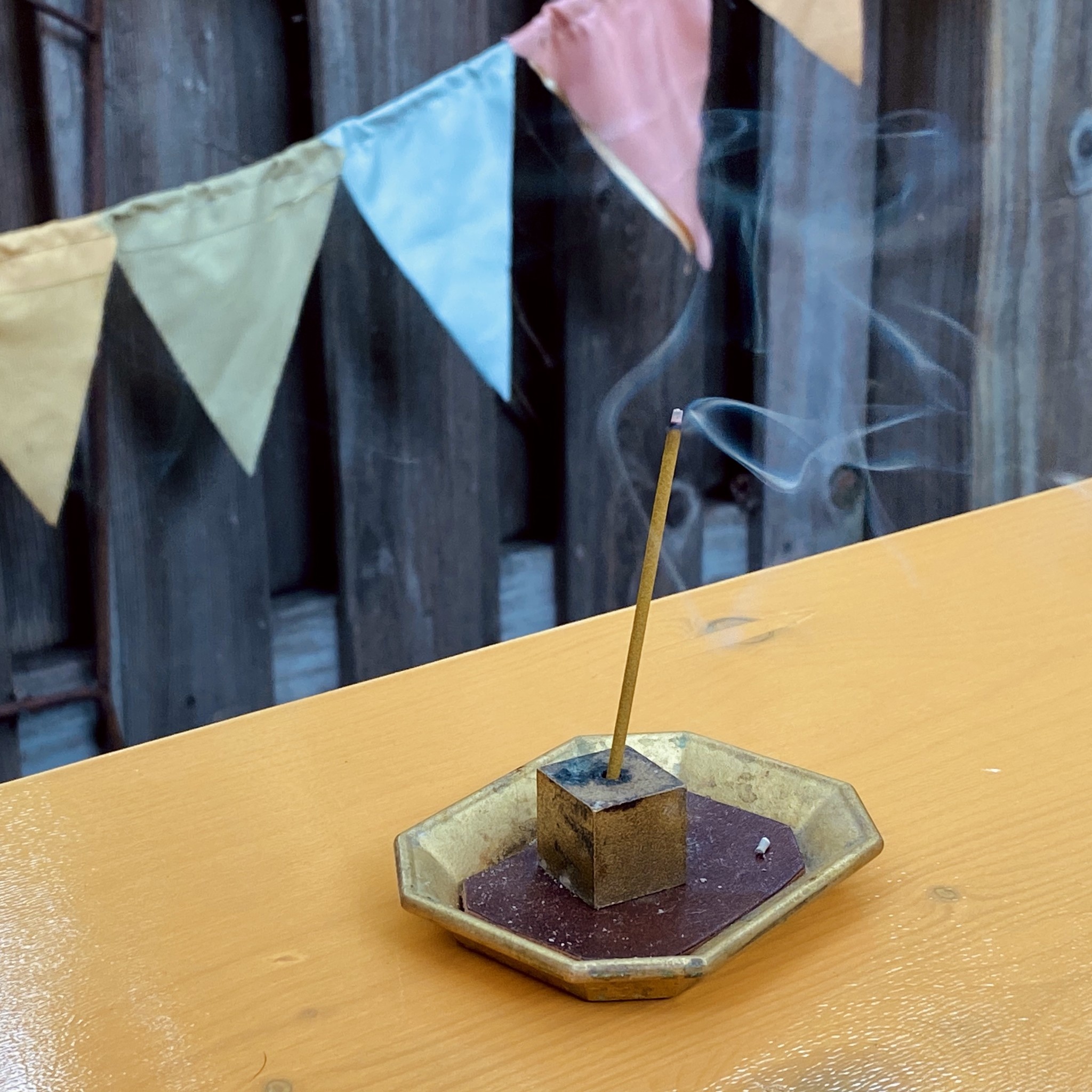 Sumitani Saburo Shoten Cube Incense Holder - Brass