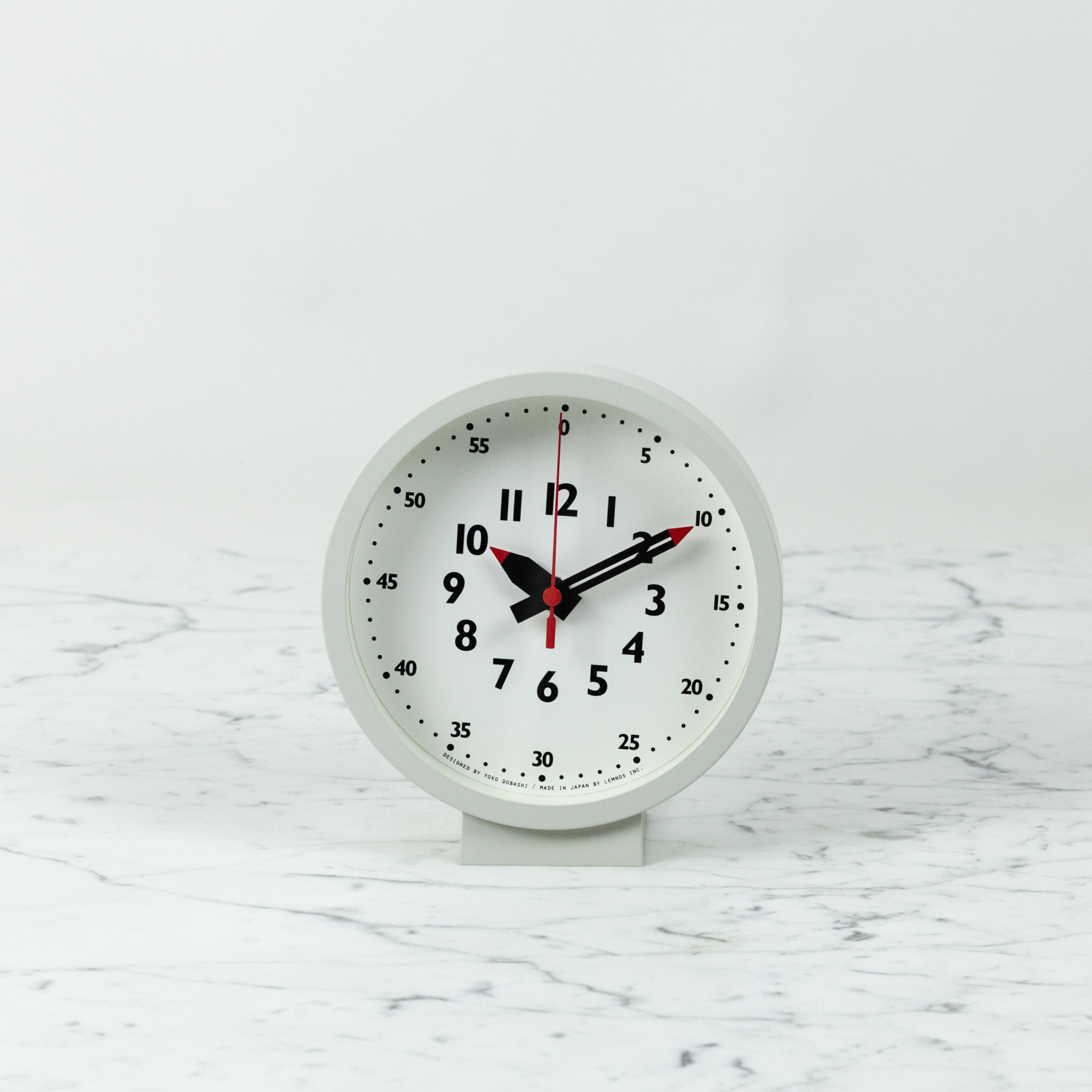 Fun Pun Table Clock with Second Hand