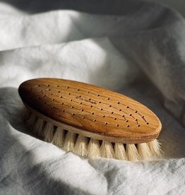 Swedish Handleless Oval Bath and Dry Body Brush - Soft Horsehair