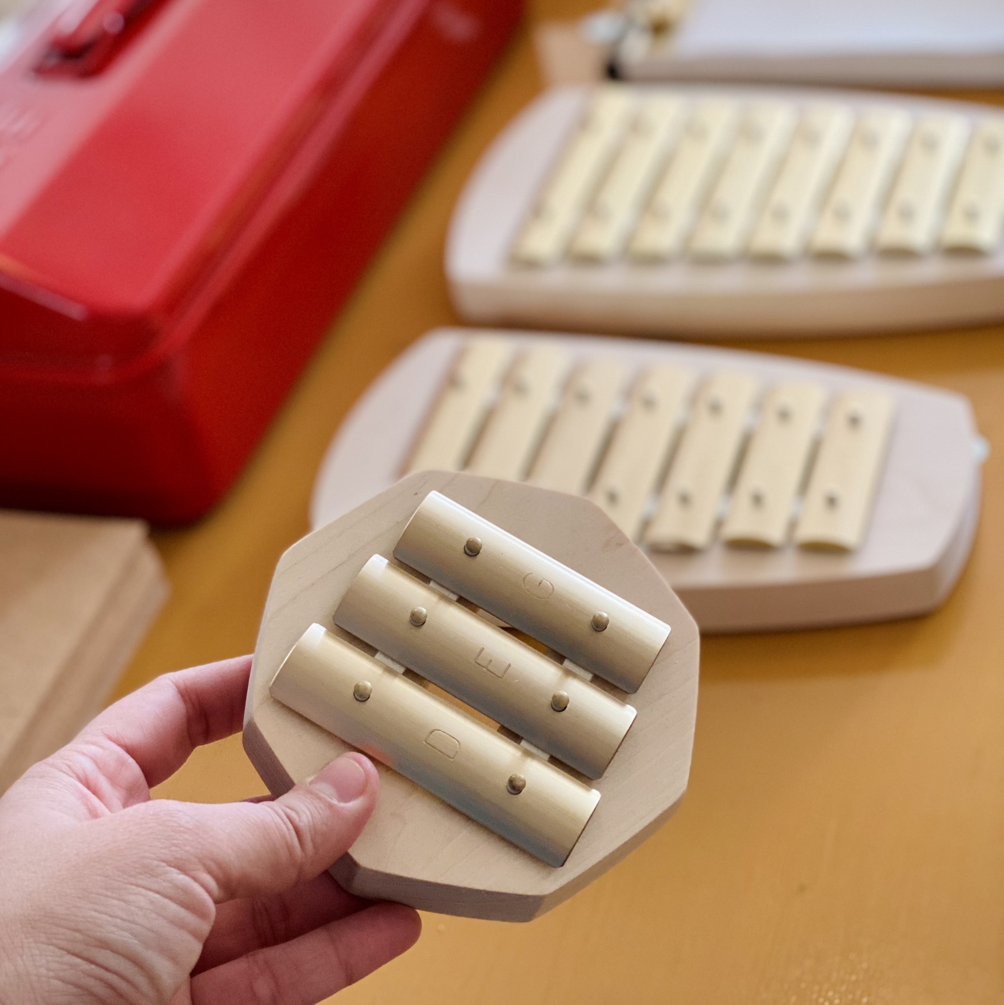 Auris Swedish Brass and Maple Glockenspiel - 3 Notes D-E-G