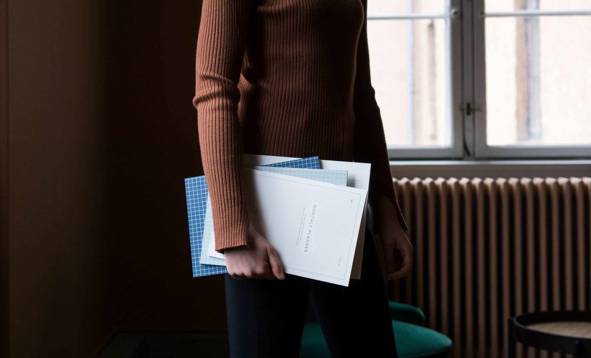 Simple Danish Monthly Planner Notebook - 7x10"