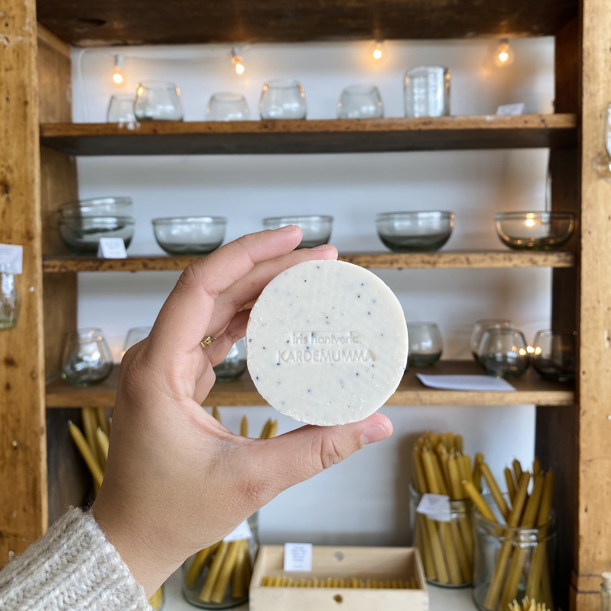 Iris Hantverk Swedish Cardamom Soap
