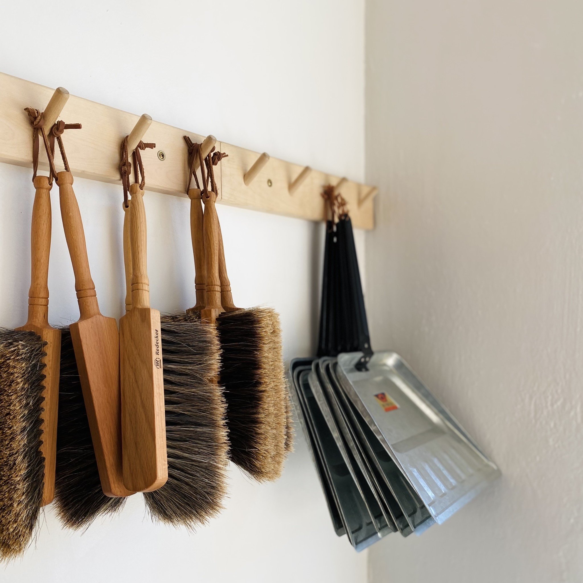 Swedish Birch Peg Rack with 7 Pegs - 26 - The Foundry Home Goods