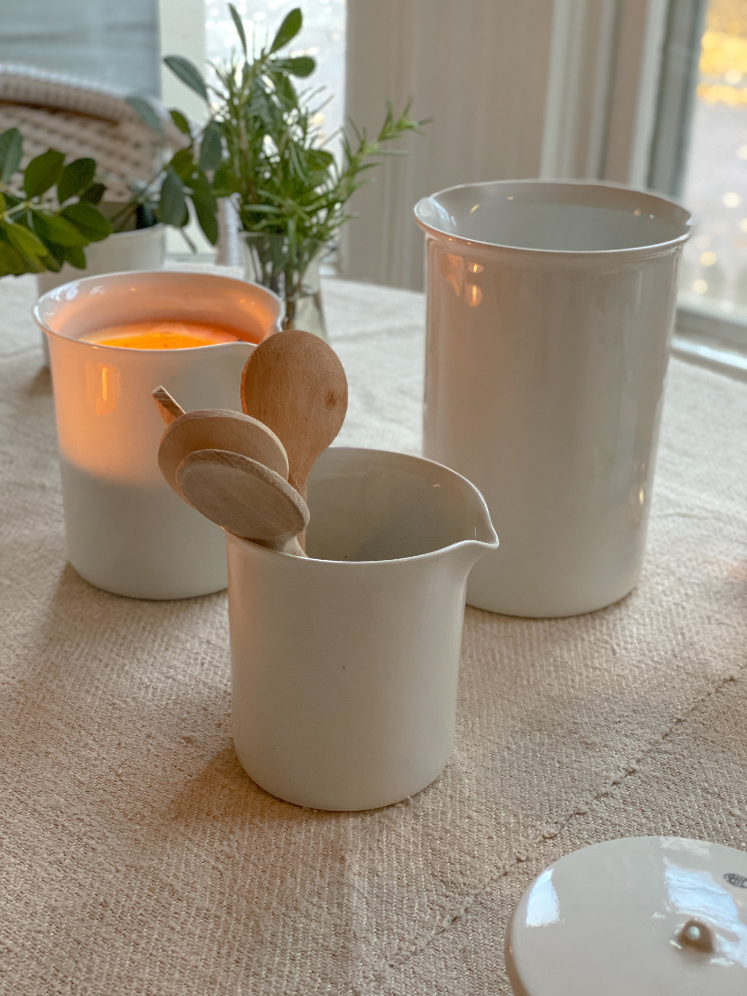 Laboratory Porcelain Wide Beaker - 227/4 - 3.9 x 5"