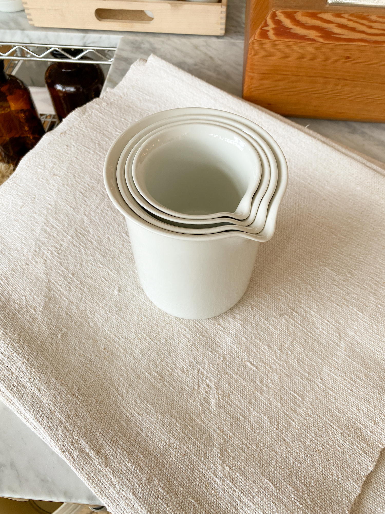 Jizerska Laboratory Porcelanka Laboratory Porcelain Wide Beaker- 227/3 - 3.5 x 4.5"